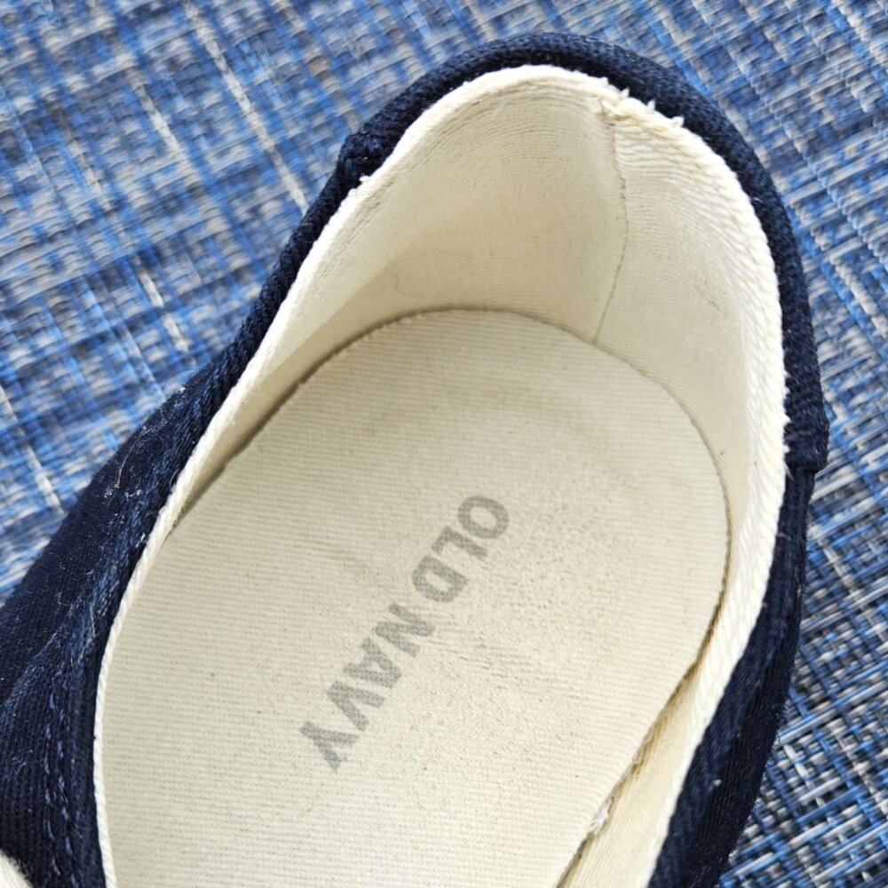 OLD NAVY - navy blue lace up canvas platform sneakers - size 9 - Picture 8 of 9